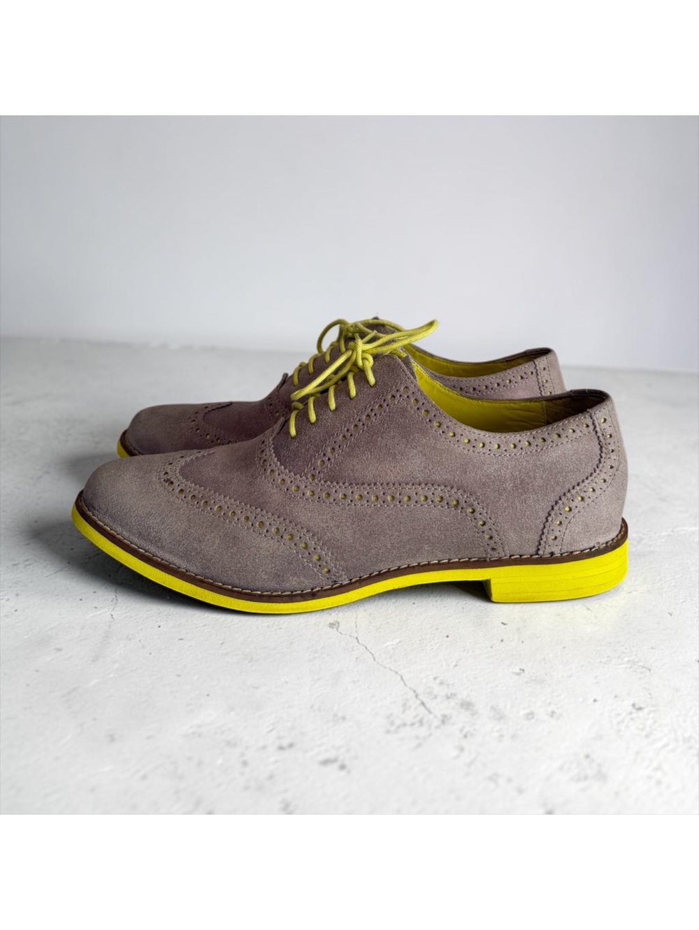 Cole Haan Women's Suede Wingtip Oxfords Grey / Neon Yellow Size 10.5B